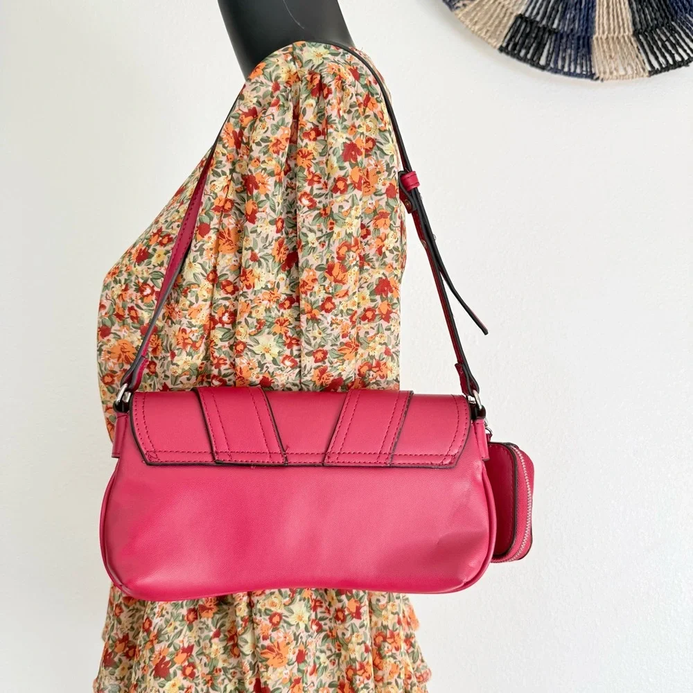 Steve Madden Red Buckle Shoulder Bag - Picture 5 of 10
